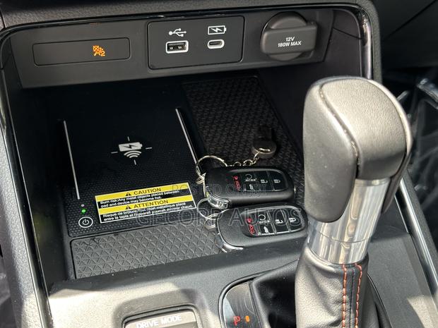 Honda CR-V 2025 White