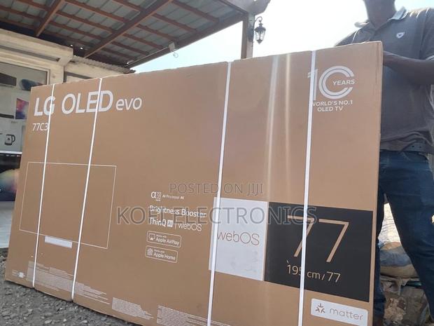 Lg 77” Oled Titanglow Maxscreen Every Frame, Perfected · Photo 3