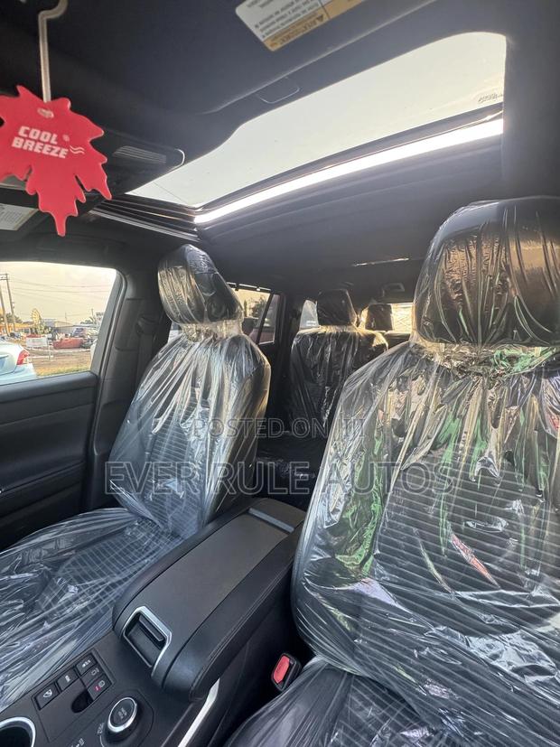 Toyota Highlander XSE AWD 2023 Black