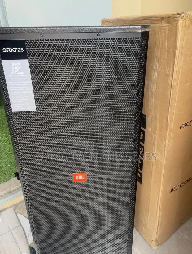 JBL Srx725 Full Range Speakers (Pair) photo 2