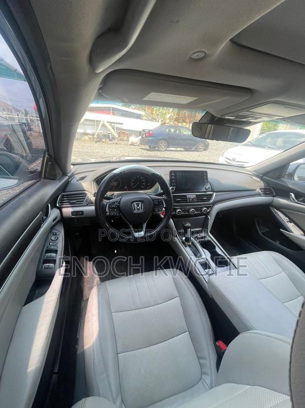 Honda Accord EX 2018 Silver photo 7