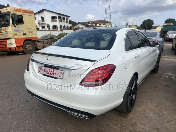 Mercedes-Benz C300 2018 White