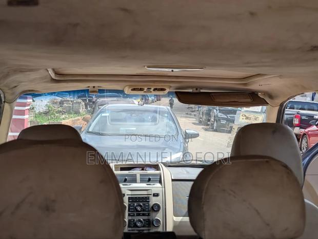 Ford Escape 2010 Blue