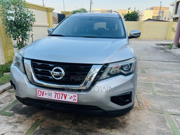 Nissan Pathfinder SL 4dr 4x4 (3.5L 6cyl) 2017 Silver