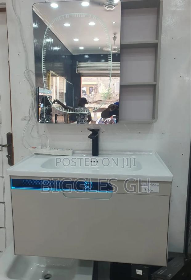 Cabinet Basin With Led Mirror - 80cm · Photo 2