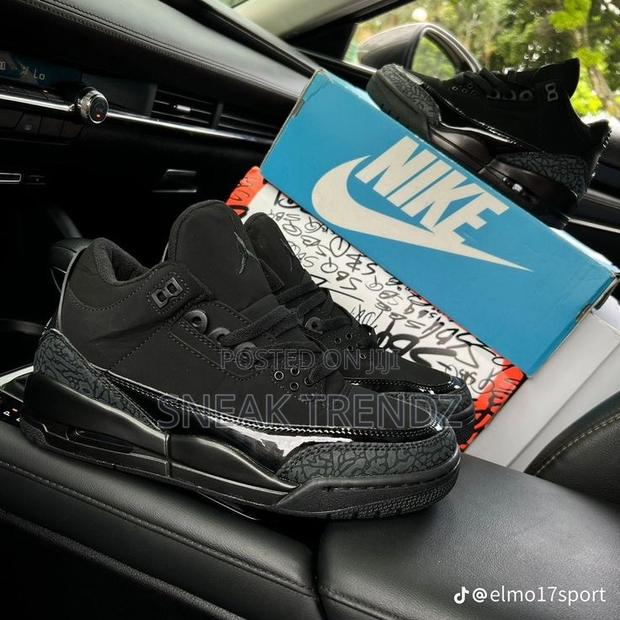 Air Jordan R3 Og Black N Grey · Photo 3