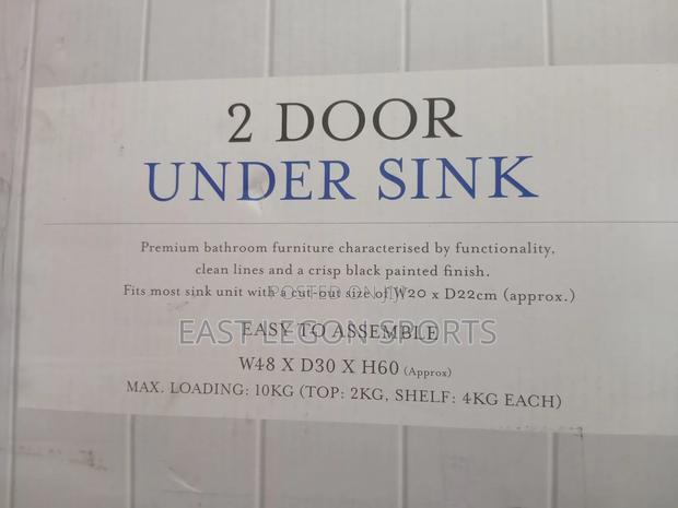 2 Door Under Sink Shelf · Photo 4