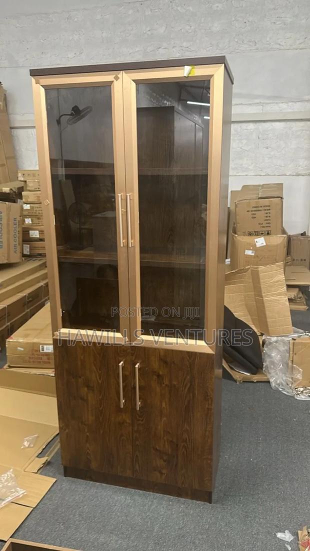 Wooden Office Cabinet · Photo 4