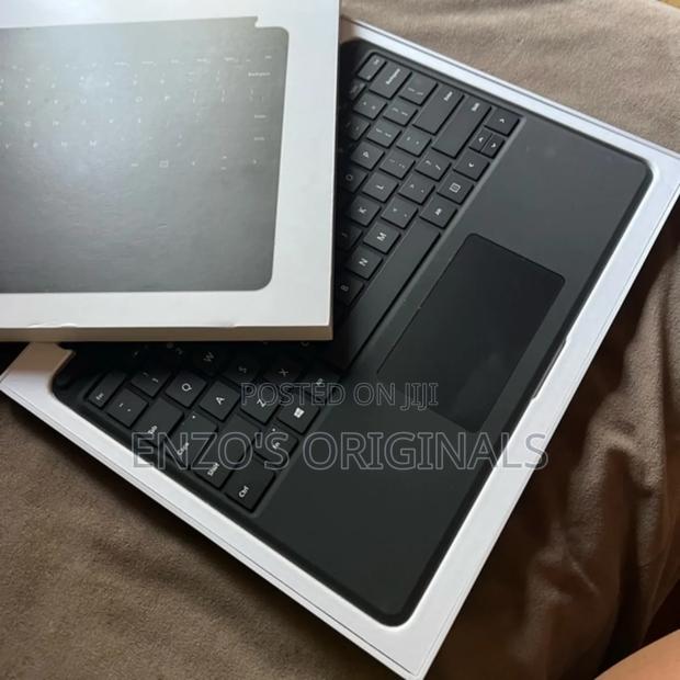 Surface Pro 11 Keyboard New Sealed photo 2