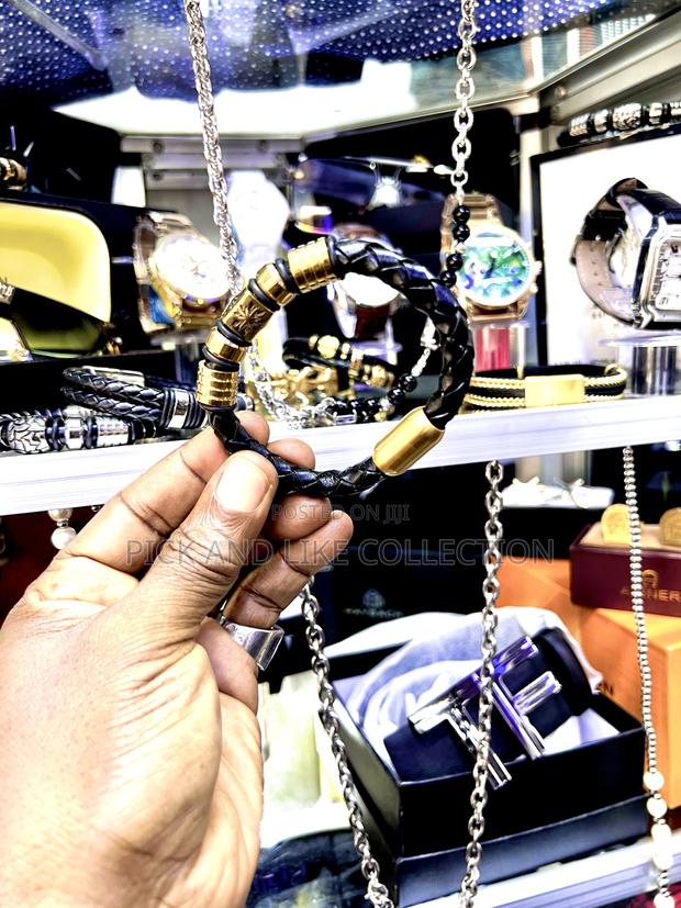 Bracelets and More photo 3