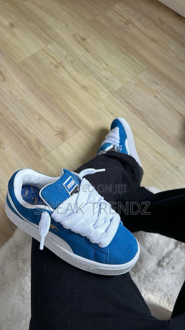 Puma Suede Xl Og Royal Blue and White · Photo 4
