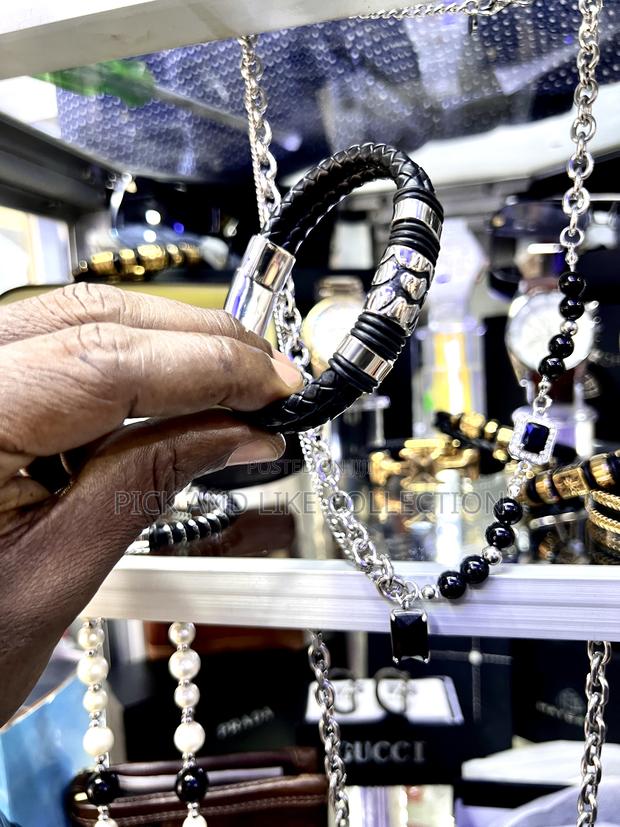 Bracelets and More photo 8