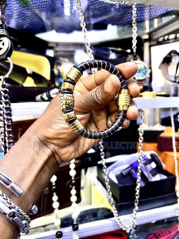 Bracelets and More photo 12