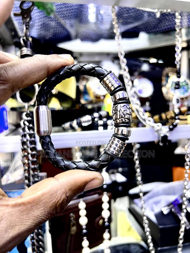 Bracelets and More photo 13