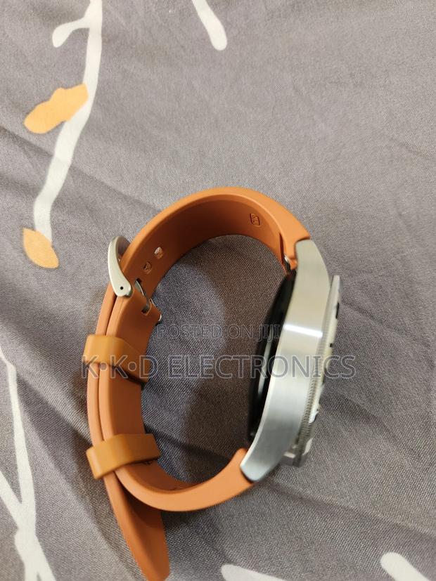Galaxy Watch 6 Classic 43mm photo 4