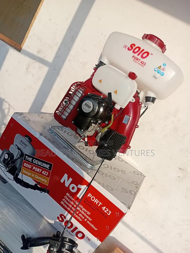 Long-Duration Solo Port 423 Agricultural Sprayer With Strength · Photo 2