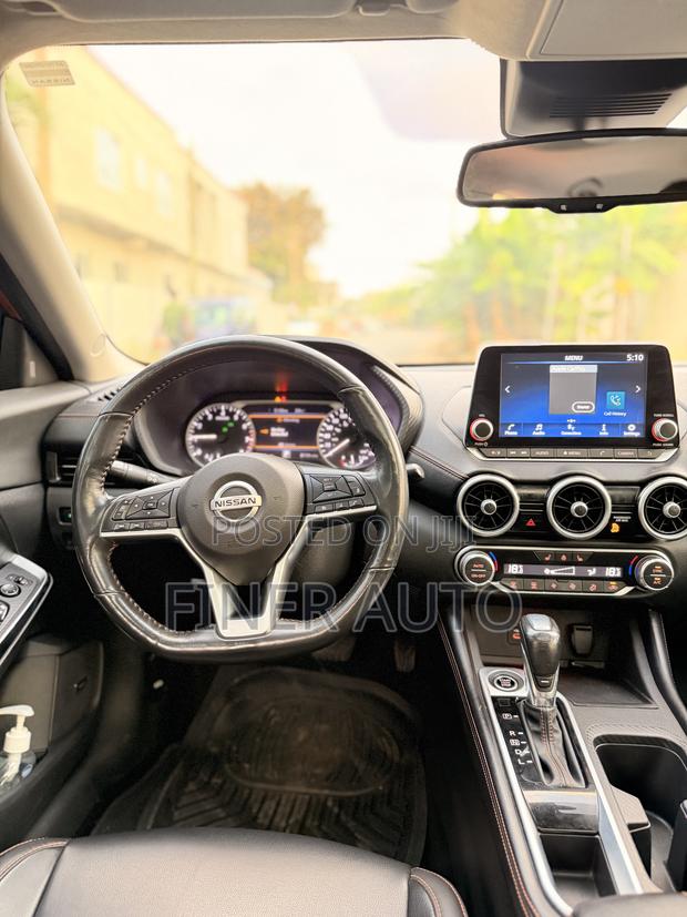 Nissan Sentra SR 2023 Orange