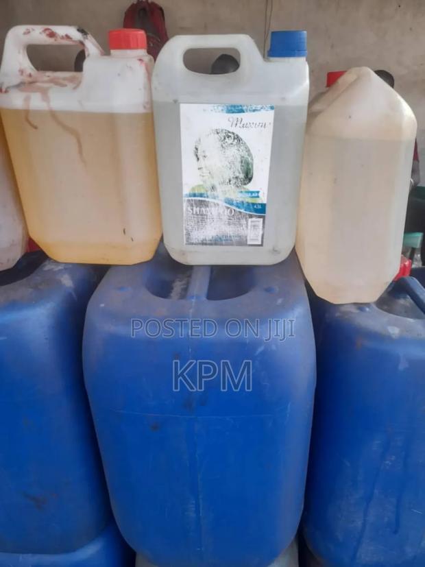 Strong Acid Chemical Small Gallon Only