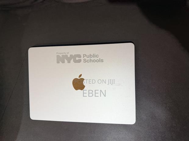 Laptop Apple MacBook Air 2022 M2 8GB Apple M2 SSD 256GB photo 5
