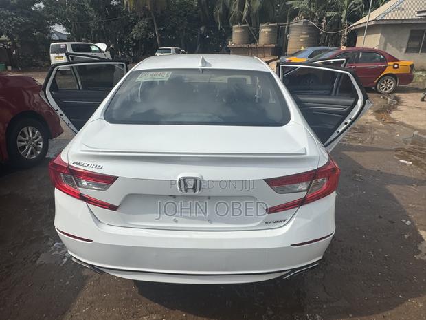 Honda Accord Sport 2018 White
