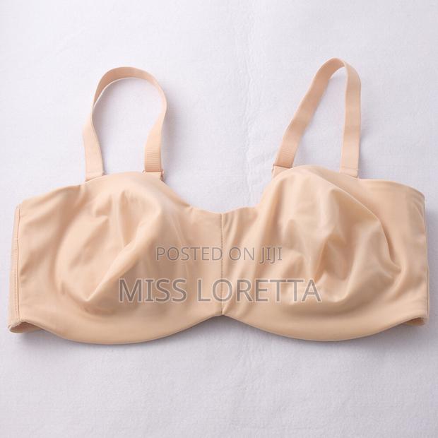 Strapless Minimizer Bra