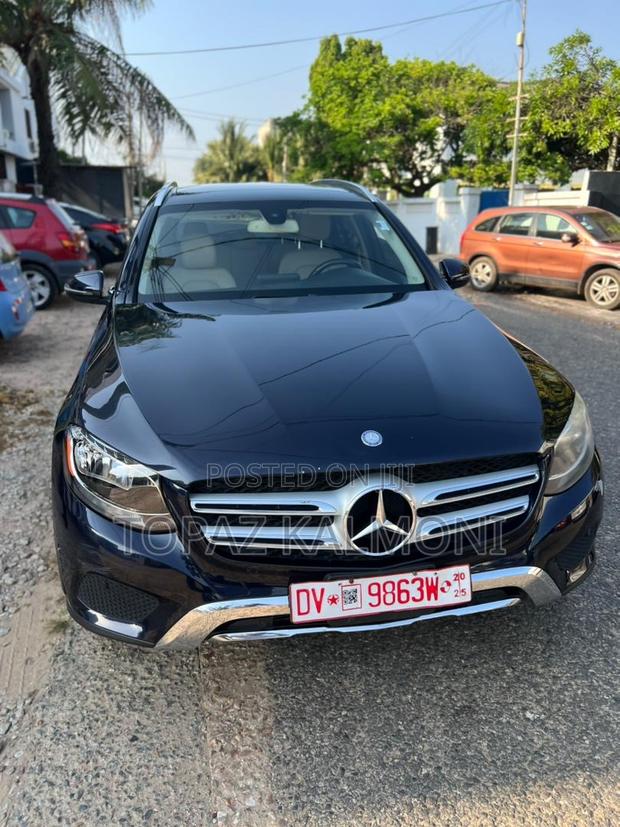 Mercedes-Benz GLC-Class 2016 Blue