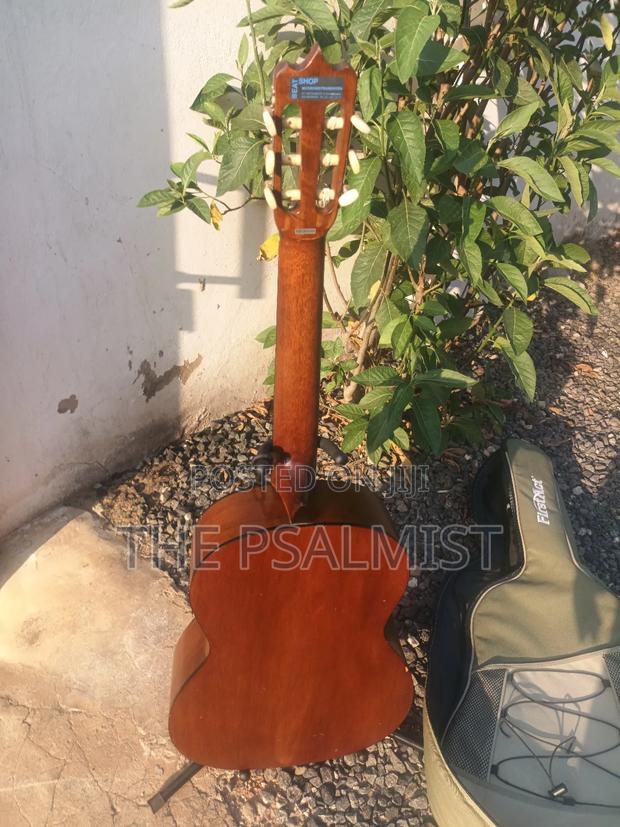 Corina C-7 Classical Guitar With Padded Bag photo 7