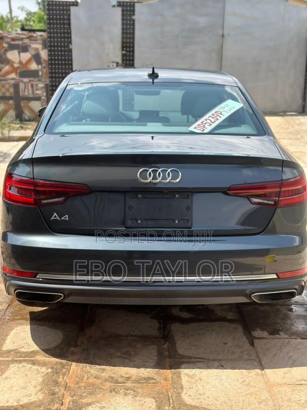 Audi A4 2.0T Premium AWD quattro 2019 Black