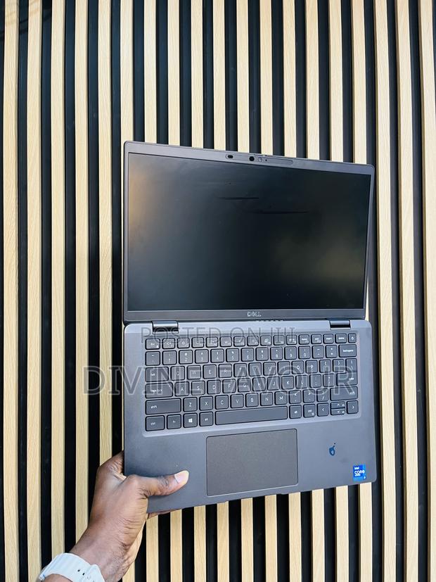 Laptop Dell Latitude 7420 32GB Intel Core I7 SSD 512GB photo 2