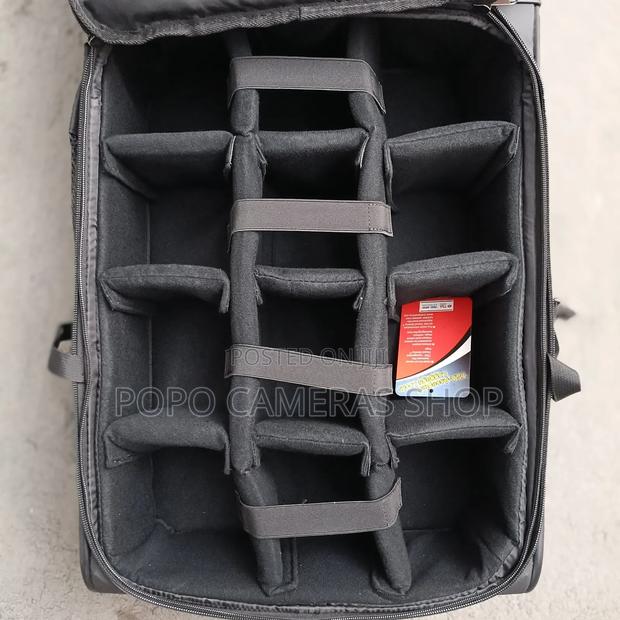 Cwatcun D136 2.0rolling Waterproof Camera Bag With Wheels