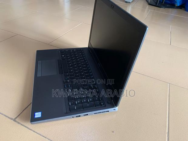 Laptop Dell Precision 7540 32GB Intel SSD 512GB photo 3