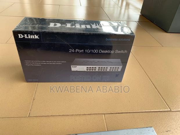 Set of 3 Lan Switches photo 3