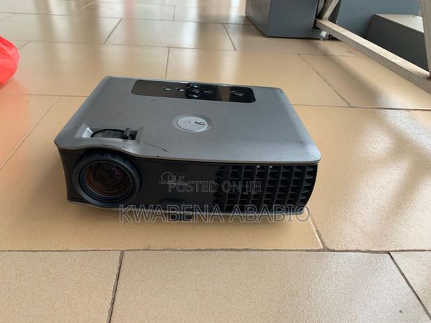 Dell Projector 2400mp photo 2