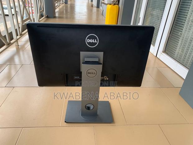 Dell Monitor photo 3