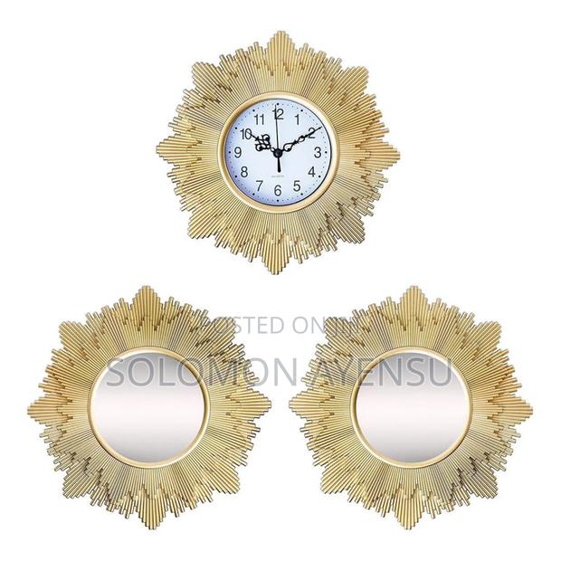 Quality Gold-Toned Plastic Tied Ribbons Wall Mirror With Clock Set.