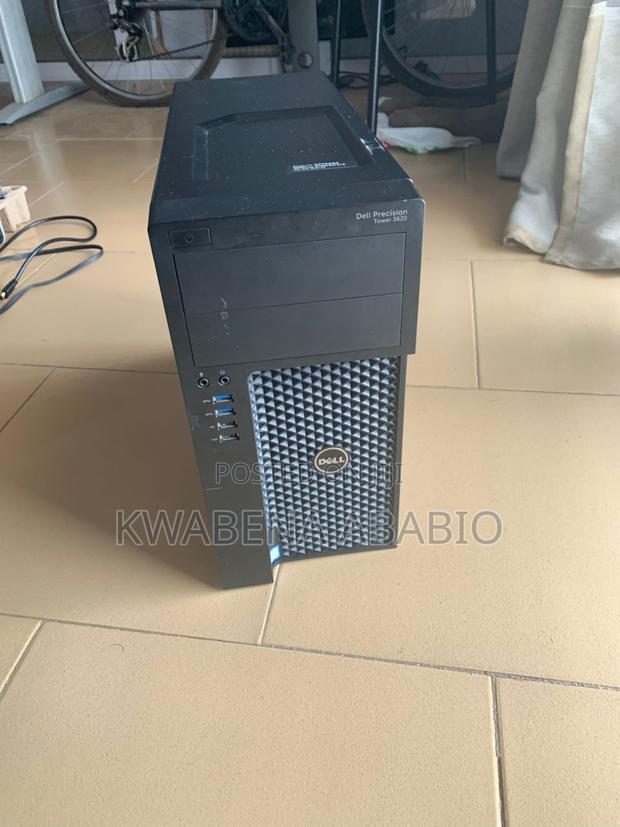Desktop Computer Dell Precision 3000 32GB Intel Xeon SSD 3T
