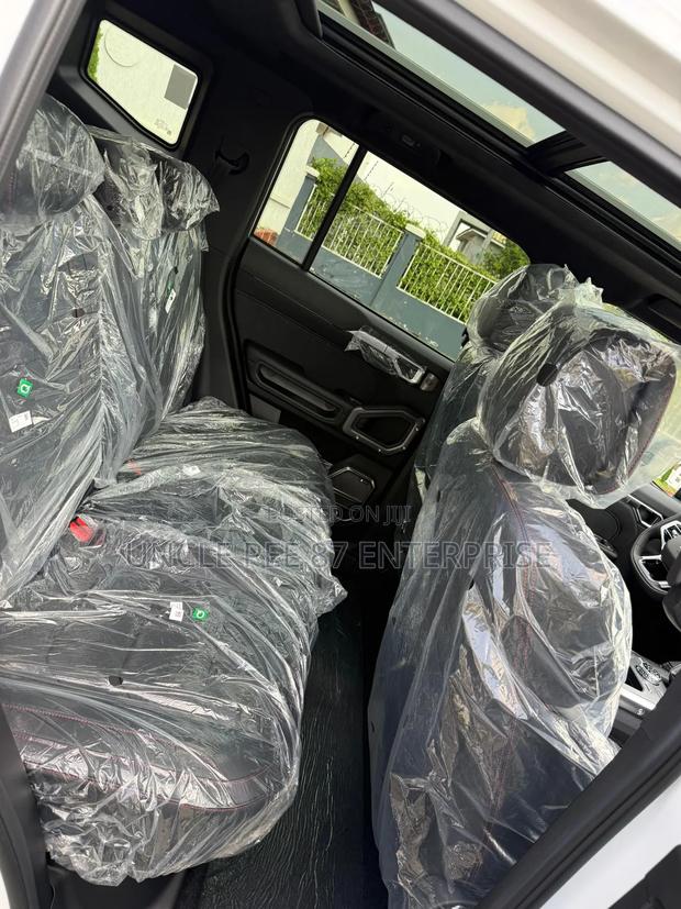 New Jetour T2 2.0 Petrol AWD 2025 White photo 9