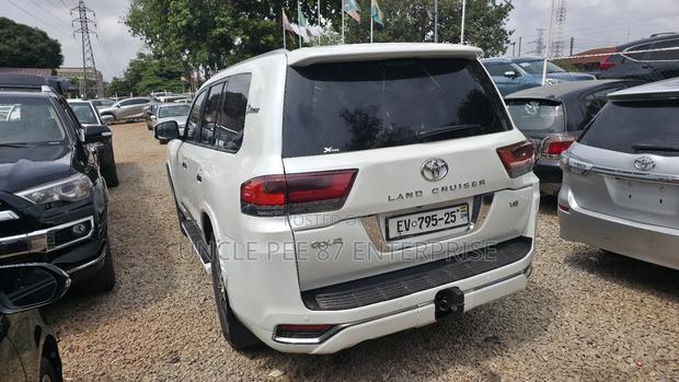 Toyota Land Cruiser 4.0 V6 GL 2014 White photo 10