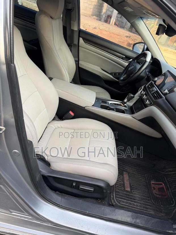 Honda Accord 2019 Silver