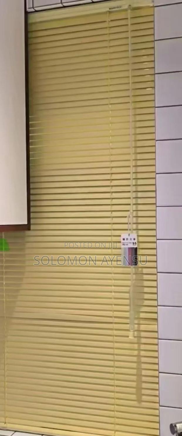 Original Aluminum Bathroom and Toilet Blinds Available in 3 Sizes photo 2