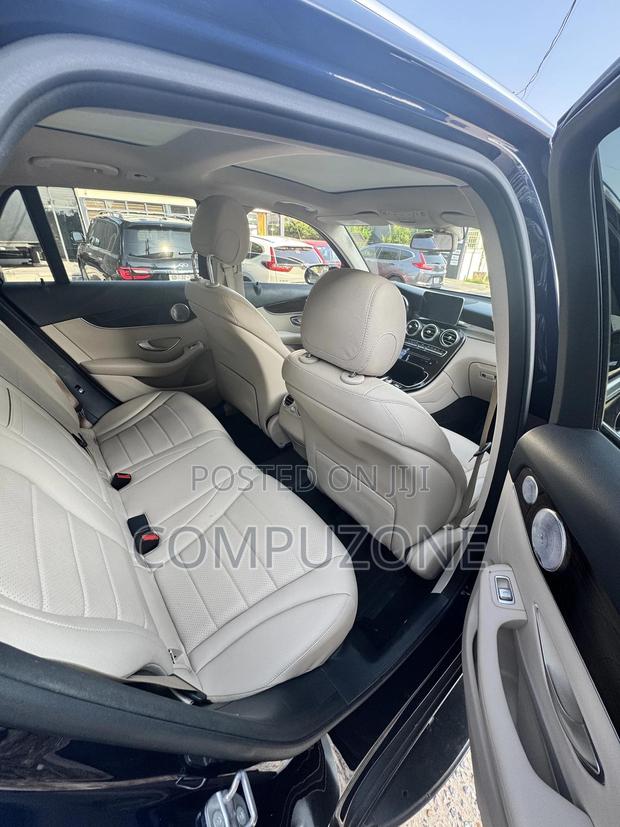 Mercedes-Benz GLC-Class 2016 Blue photo 7