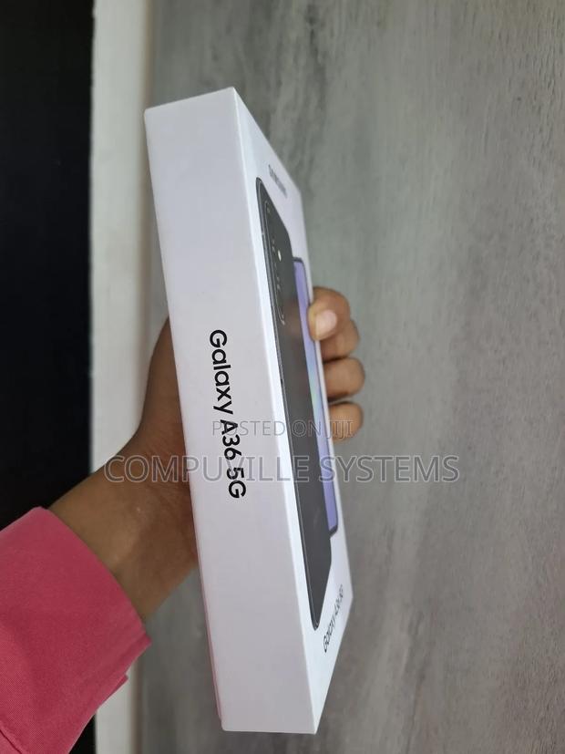 New Samsung Galaxy A56 128 GB Black · Photo 3