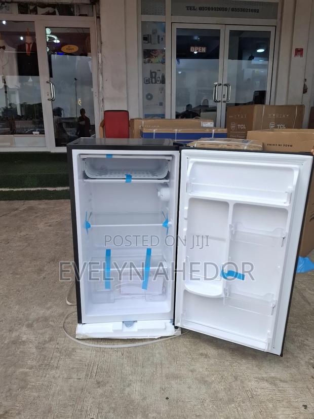 New Rainbow Table Top Fridge 90ltrs for Sale at Affordable Price photo 7