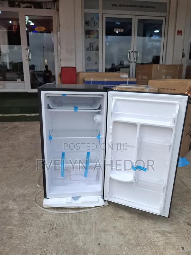 New Rainbow Table Top Fridge 90ltrs for Sale at Affordable Price photo 8