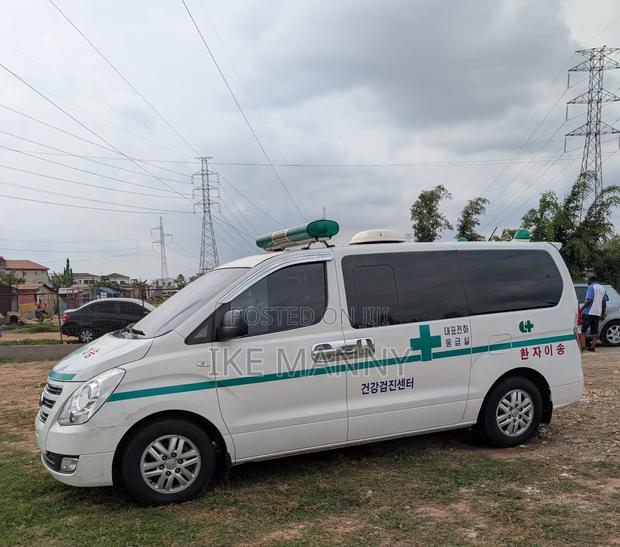 Hyundai Starex 2016 photo 2