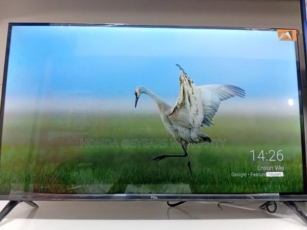 **Tcl 32" Android Smart Tv – Great for Small Spaces** · Photo 4