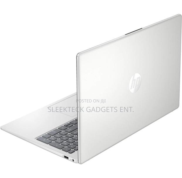 New Laptop HP 8GB Intel Core I5 SSD 512GB photo 2