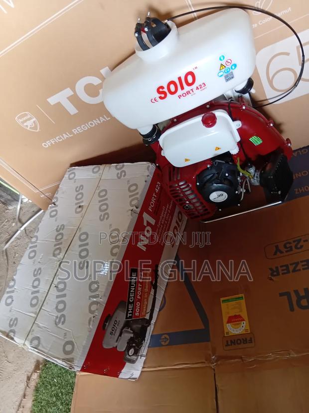 Solo 423 Heavy-Duty Portable Power Sprayer · Photo 2