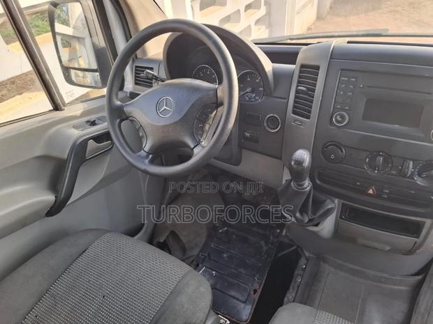 Mercedes-Benz Sprinter 2010 White