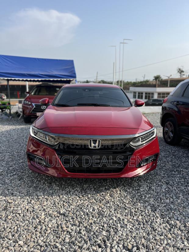 Honda Accord Sport 2018 Red · Photo 2